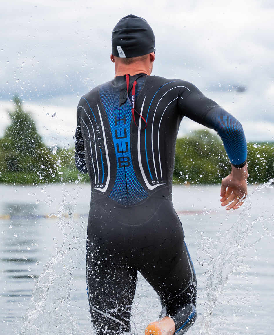 HUUB Agilis II men's triathlon wetsuit upper-body detail