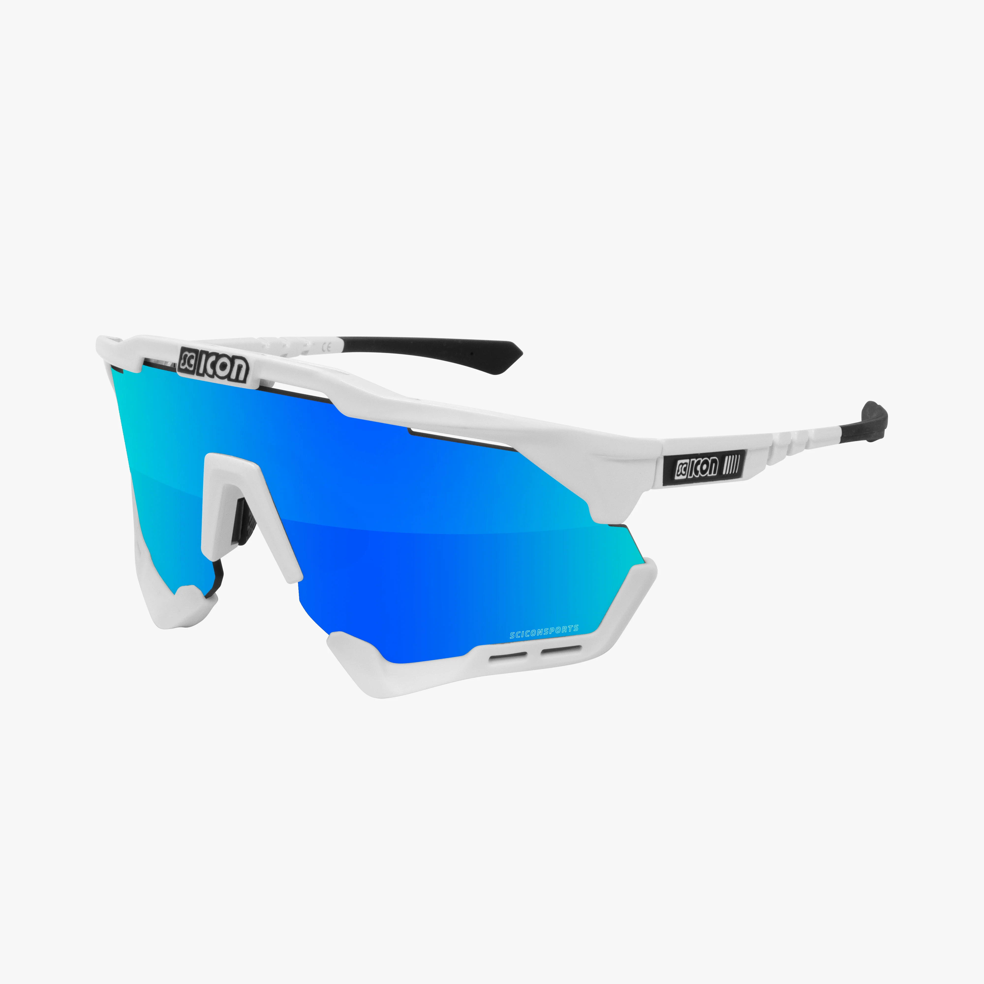 Scicon AeroShade XL high-performance sport sunglasses with matte carbon frame and red mirrored lenses for active sports.